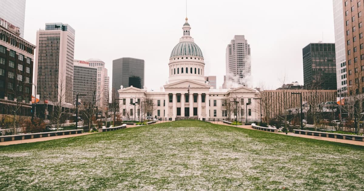 Accounting blog: How To Submit Taxes for Your Small Business in Missouri
